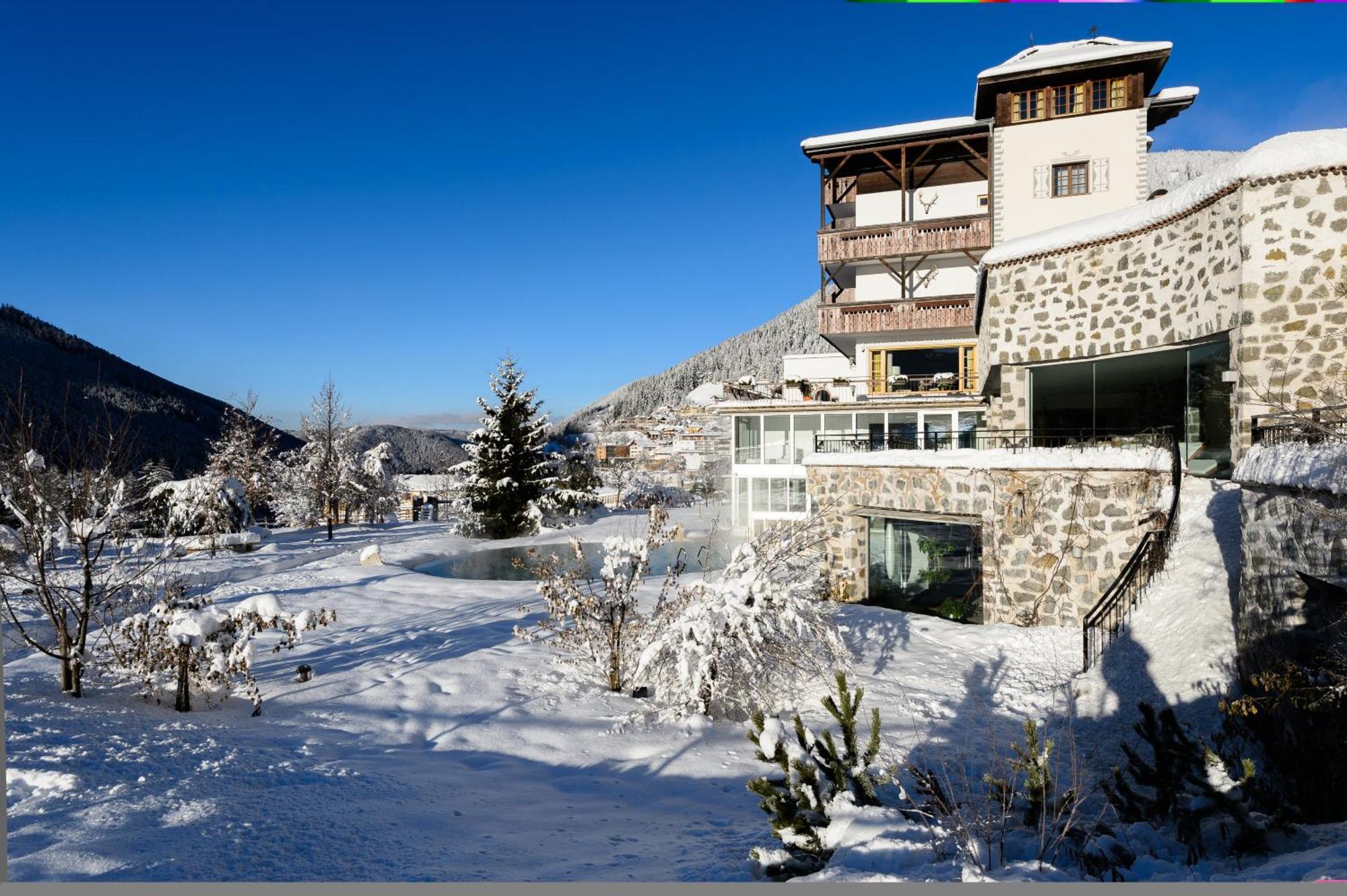 Romantik Hotel Post Нова Леванте Екстериор снимка